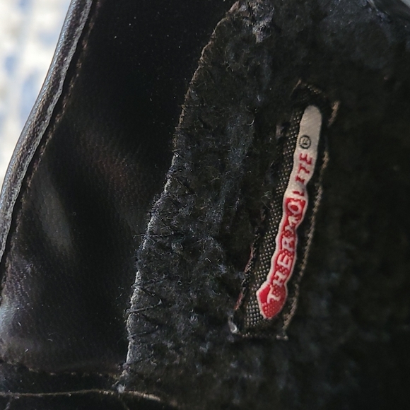 Shoes - Picture 4 of 4